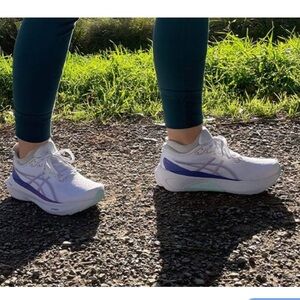 Asics GEL-KAYANO 30 Women’s Running Shoes Sz 11